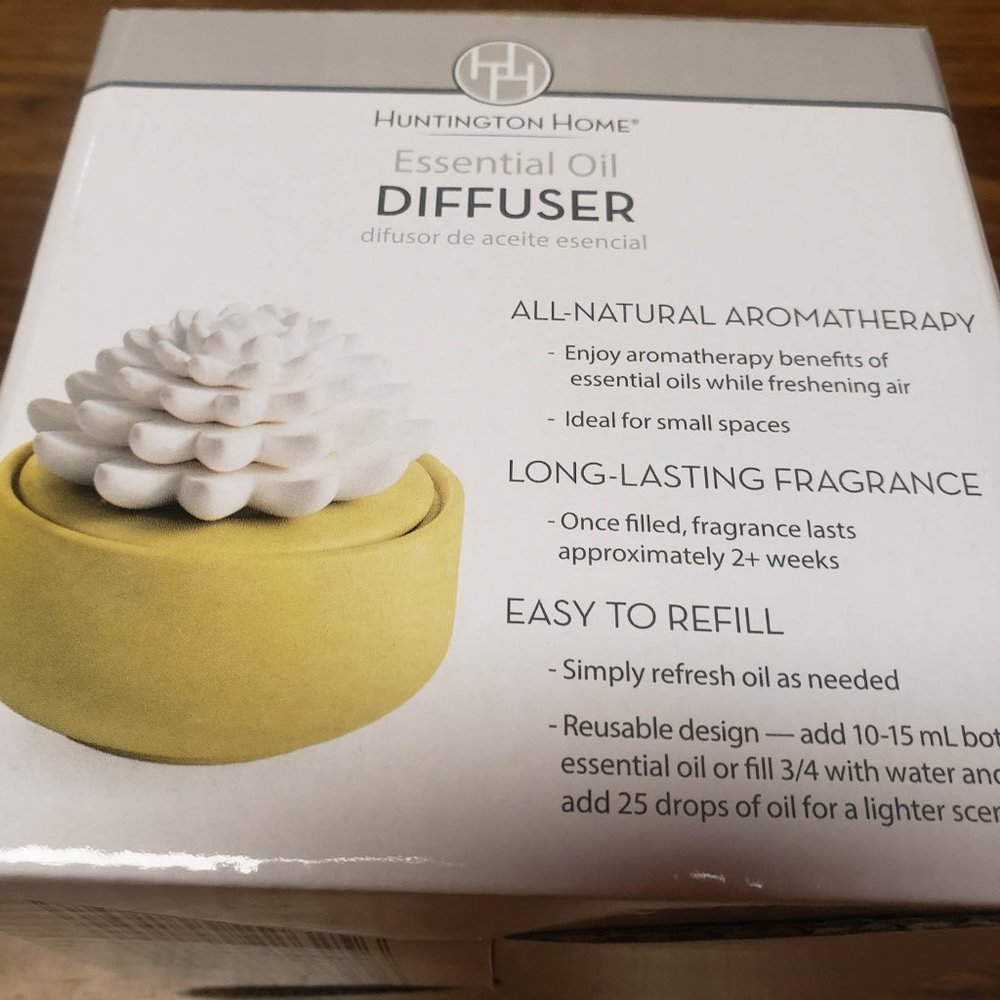 DIFFUSER ESSENTIAL OIL FLORAL - Picture 4 of 5